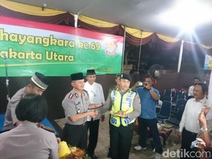 HUT Bhayangkara, Polres Jakut Gelar Syukuran dengan Warga Kolong Tol