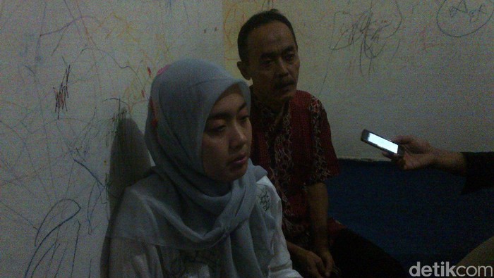 Istri Kapten Sandy Permana Tetap Berusaha Tegar