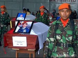 Pilot Sandy Permana Meninggal Tepat 100 Hari Kematian Ayahnya