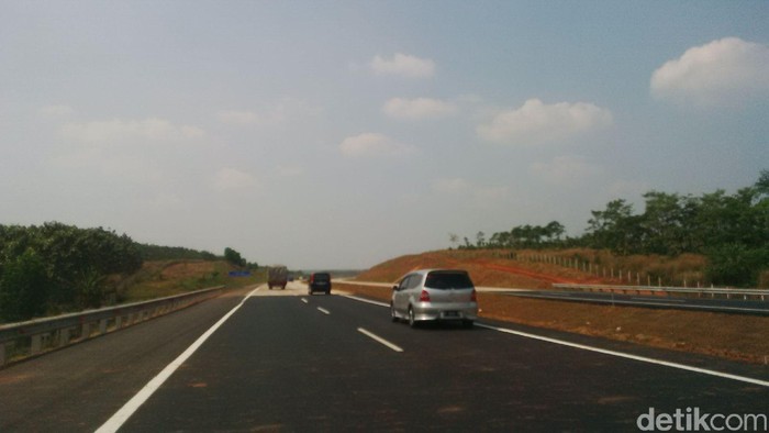 Demo Warga Sempat Warnai Arus Mudik di Tol Cipali