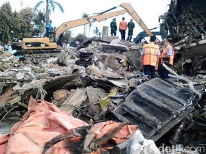Kesaksian Agus, dari Ledakan hingga Senyapnya Penumpang Pesawat