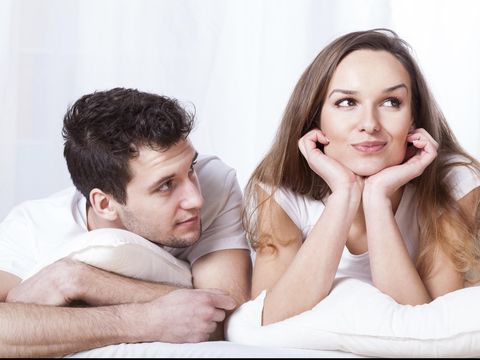5 Hal yang Bisa Bikin Mood Pasangan Bete Setelah Bercinta