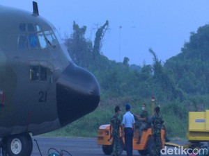 Pesawat Hercules yang Rusak di Medan Masih Menunggu Suku Cadang