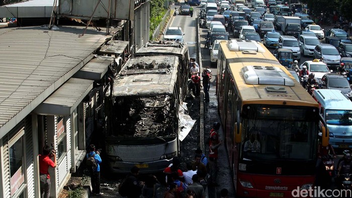 Ahok: Kalau Operator Macam-macam, Dirut PT TransJ Saya Pecat!