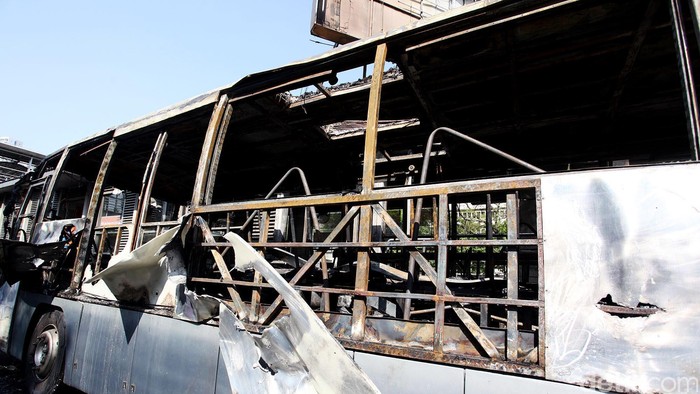 Ikut Terbakar, Halte TransJ Salemba UI Tidak Dioperasikan Dulu