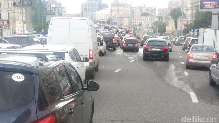 Moskow Macet Juga Kok, Tapi Bedanya Tertib dan Rapi