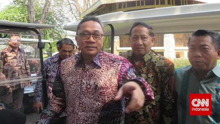 Jokowi Beri Sinyal Reshuffle, Ketua MPR: Saya Sarankan Usai Lebaran Saja
