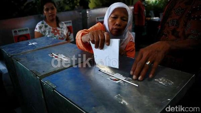 Pendaftaran Calon Kepala Daerah di Pilkada 2015 Dibuka Hari ini