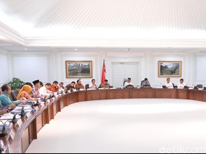 Jokowi Kumpulkan Menteri, Bahas Pilkada Serentak dan Islah Golkar dan PPP