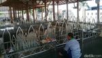 Wisata Religi ke Makam Wali Songo