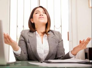 Tips Menjaga Pikiran Positif Menghadapi Drama Senin Pagi