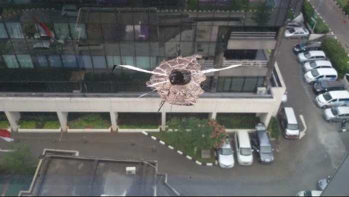 Ini Wujud Pecahan Kaca di MNC yang Sempat Diduga Tembakan