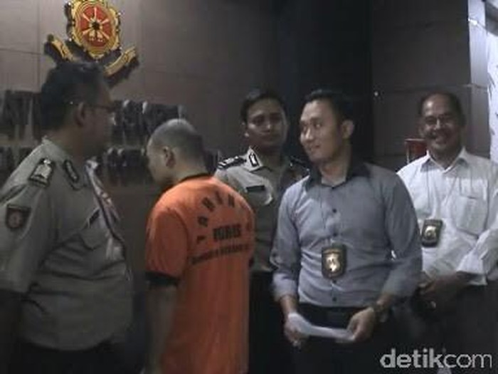 Copet Barang Penumpang di Kabin Pesawat, Pria ini Ditangkap Polisi