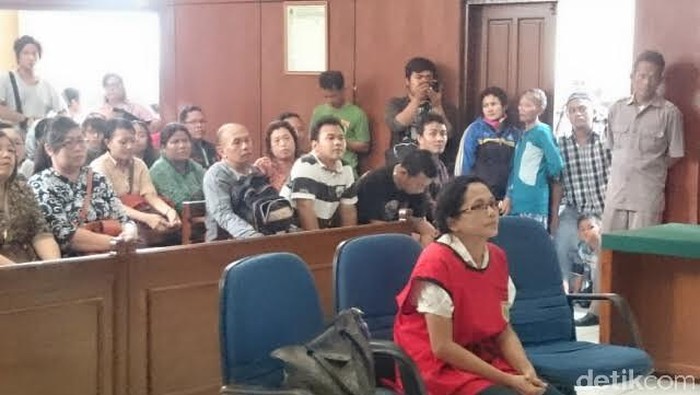 Ini Alasan Hakim Vonis Bebas Guru St Monica Terdakwa Pelecehan Seksual