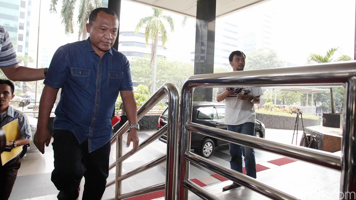 KPK Jemput Paksa Bupati Morotai dari Hotel di Kawasan Kuningan