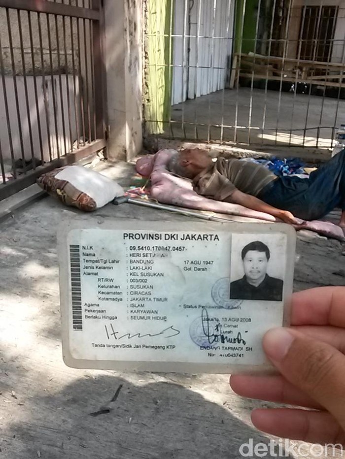 2 Hari Tak Makan, Kondisi Kakek yang Telantar di Perempatan Mengenaskan