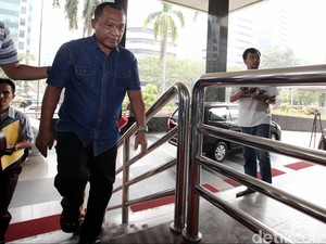 Ini Alasan KPK Jemput Paksa Bupati Morotai Rusli Sibua