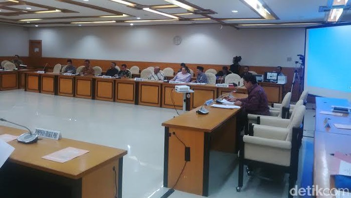 Golkar dan PPP Pecah, DPR: Daftar Pilkada Pakai Dua Kepengurusan