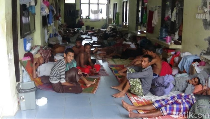 25 Imigran Bangladesh Dideportasi dari Medan