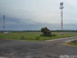 Penutupan Bandara Blimbingsari Diperpanjang, Penumpang Refund Semua Tiket