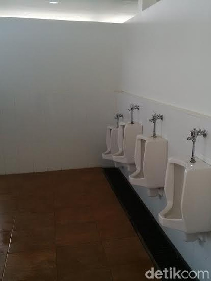 Tak Perlu Kencing di Botol, Rest Area Tol Cipali Sudah Berfungsi