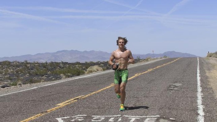 Terinspirasi Film Forrest Gump, Pria Ini Coba Lari Sejauh 5.070 Km