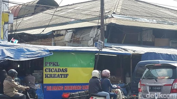 Menunggu Gebrakan Ridwan Kamil Bagi PKL Cicadas