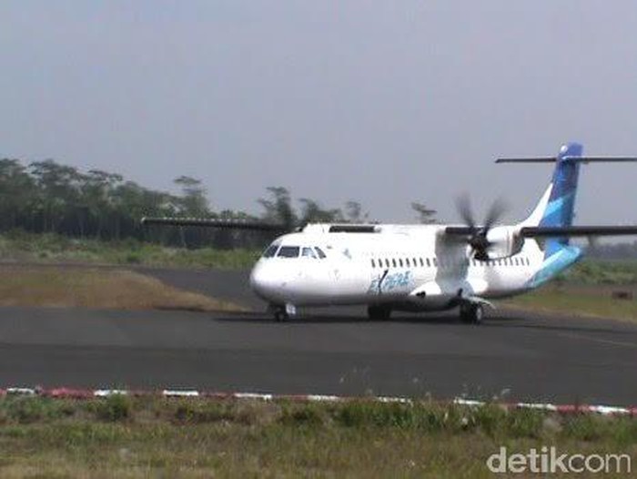 Menhub: Pasca Letusan Gunung Raung Pukul 17.00 WIB, Bandara Jember Ditutup