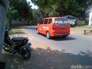 Brimob Polda Jateng dan Penerbad Semarang Buka Bersama dan Saling Suap