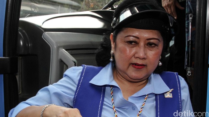 Rumahnya Didemo Mahasiswa, Ani Yudhoyono: Mereka Dicekoki Seseorang