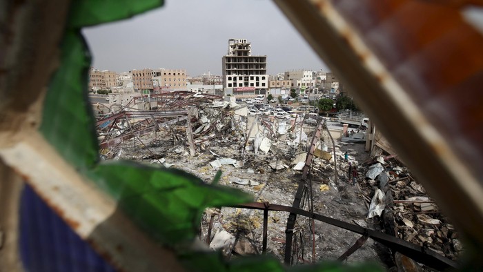 Serangan Udara Arab Saudi Tewaskan 60 Orang di Yaman, Termasuk Anak-anak