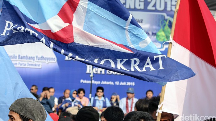 Tanggapi Pidato Presiden, PD: Para Menko Harus Lari 140 Km/Jam