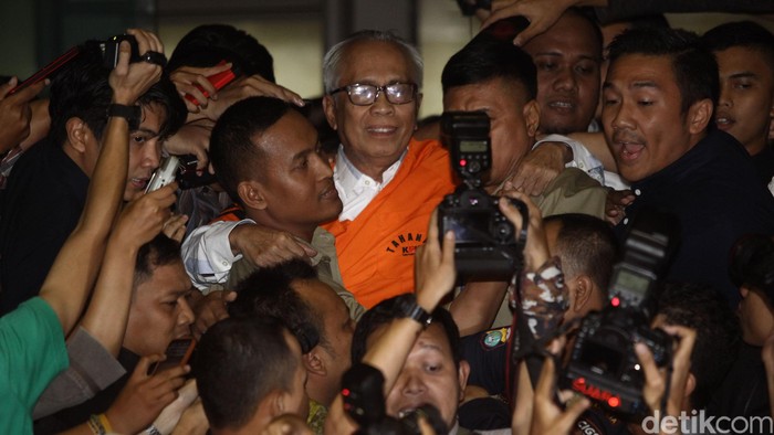 OC Kaligis Akan Hadapi Sidang Dakwaan di Pengadilan Tipikor Hari Ini