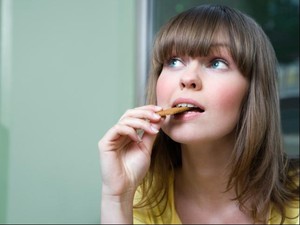 Ini Batasan Makan Kue Kering Lebaran Agar Badan Tidak Melar