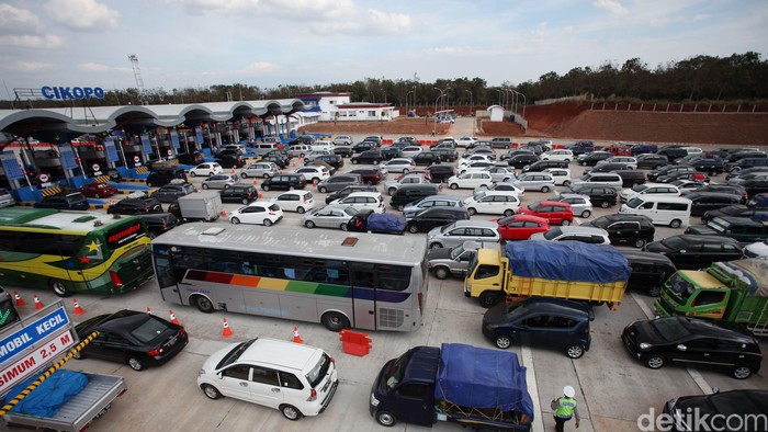 Volume Kendaraan di Tol Cipali Naik 5 Kali Lipat