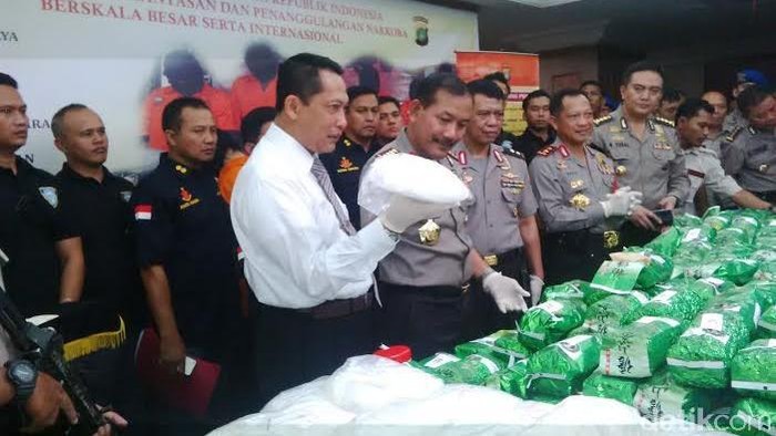 Polisi Bekuk Sindikat Internasional Pengedar Sabu 360 Kg