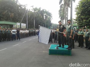 Kodam Jaya Berangkatkan Prajurit Mudik Lebaran Bersama
