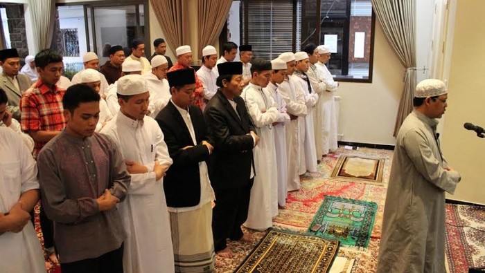 WNI Nikmati Salat Id yang Tenang Tanpa Bunyi Tembakan di Suriah