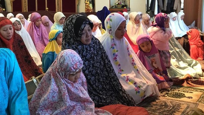 Melawan Dingin Minus 3 derajat untuk Salat Id di Canberra