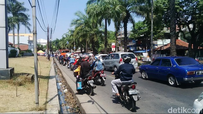 Tempat Wisata di Bandung Diserbu Pengunjung, Waspadai Macet di Jalan Ini
