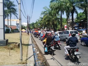 Tempat Wisata di Bandung Diserbu Pengunjung, Waspadai Macet di Jalan Ini