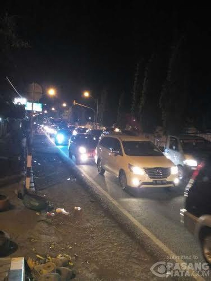 Penyebab Macet di Brebes: Volume Kendaraan dan Belanja Telor Asin
