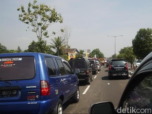 Weekend Lebaran, Ruas Solo-Yogyakarta Padat