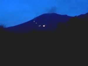 Api di Gunung Guntur Garut Sudah Padam, Petugas Cek Sumber Api