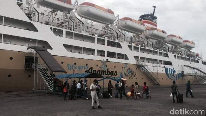 Puncak Arus Balik Mudik, Pelabuhan Belawan Dipadati Ribuan Penumpang