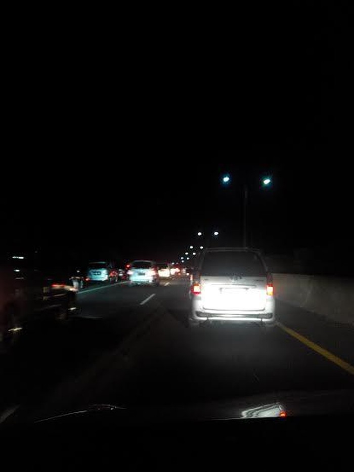Macet Parah di Tol, Pengendara Tempuh Waktu 8 Jam dari Bandung ke Bekasi