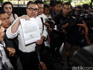 Razman Nasution Protes Kliennya Jalani Pemeriksaan Panjang di KPK