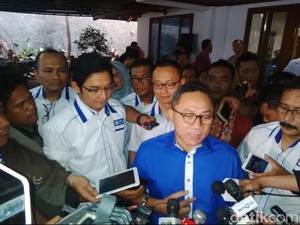 Ketum PAN Sarankan Jokowi Reshuffle Kabinet Pasca Setahun Pemerintahan