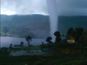 Tornado di Danau Sumbar Baru Terjadi, Sering Muncul di Florida AS