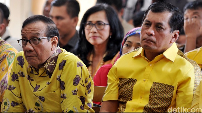 Akbar Tandjung: Golkar Terpecah Belah Sampai Daerah
